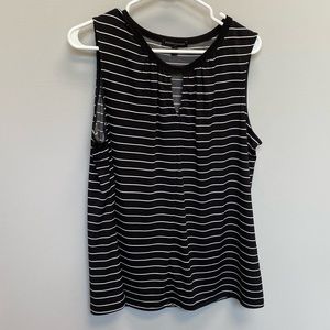 Banana Republic sleeveless blouse L